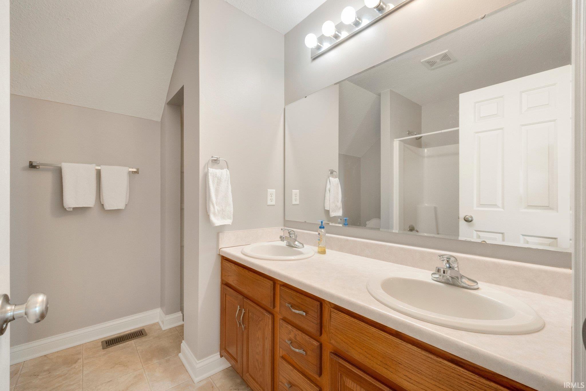 2019 Azurite Place Fort Wayne, IN 46804 - Photo 24 of 35 Gallery Image 24