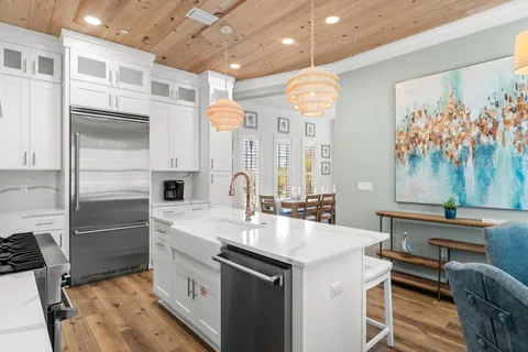 $1,850,000 | 413 Henderson Cottage Way, Destin, FL 32541