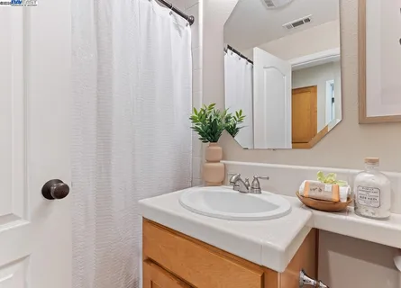 $1,198,000 | 6020 Hillbrook Place, Dublin, CA 94568