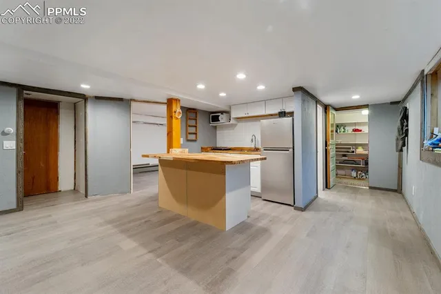 $650,000 | 192 Walnut Avenue, Palmer Lake, CO 80133