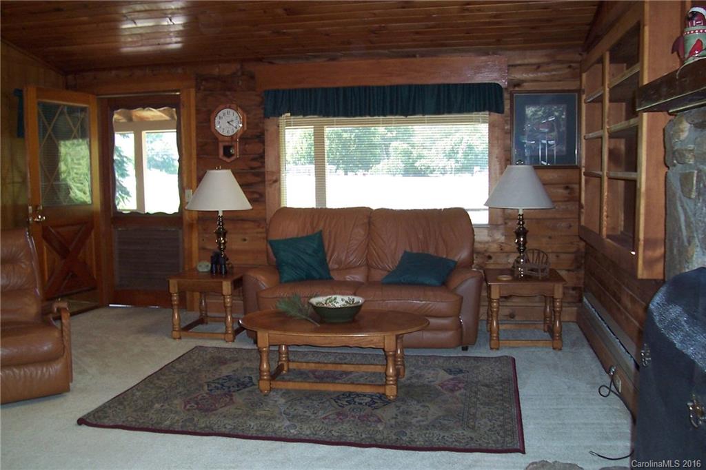 59 Mt Valley Road Waynesville, NC 28785 - Photo 8 of 23 Gallery Image 8