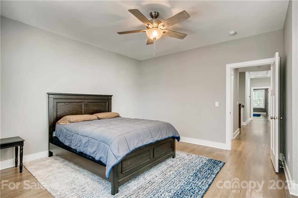 5226 Valley Stream Road Charlotte, NC 28209 - Photo 17 of 28 Gallery Image 17