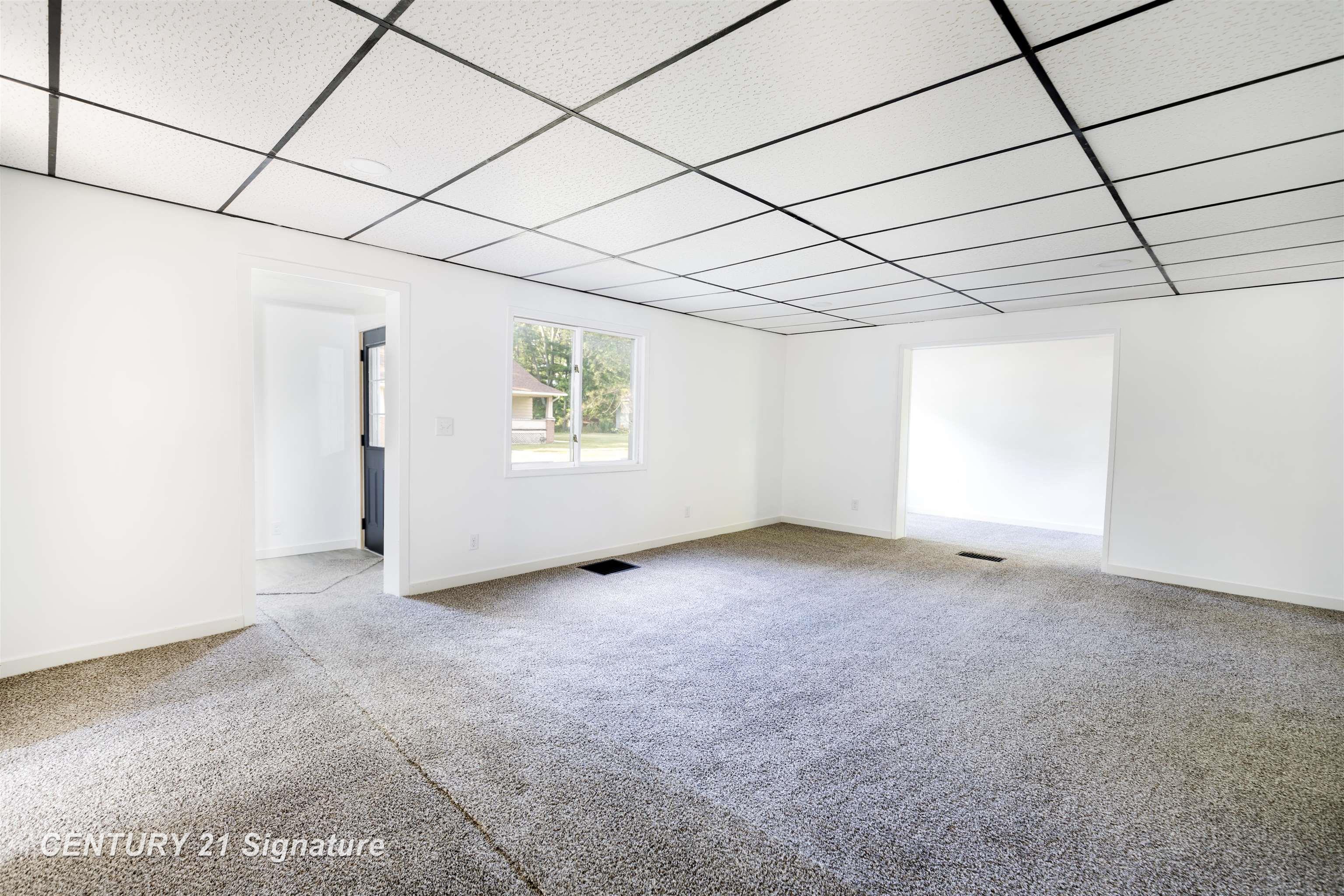 611 West 2nd Street Pinconning, MI 48650 - Photo 8 of 38