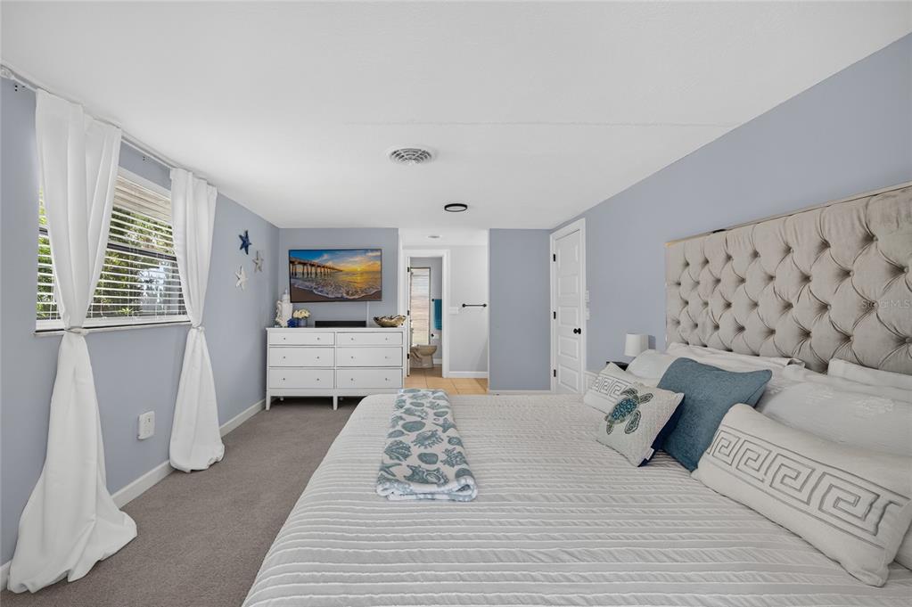 3135 Nocturne Road Venice, FL 34293 - Photo 17 of 42 Gallery Image 17