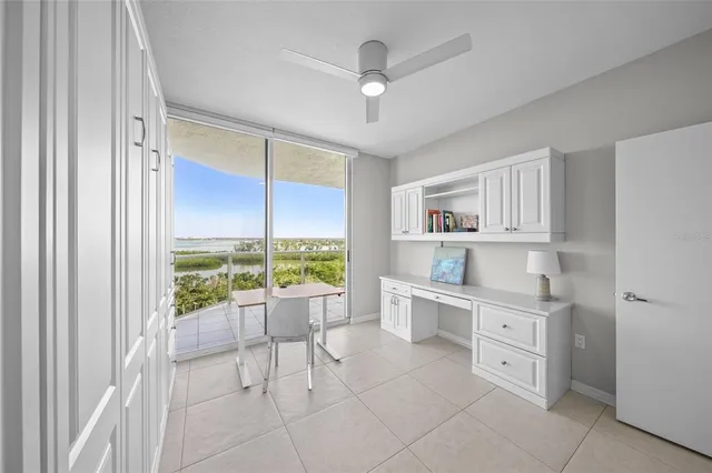 $1,500,000 | 1800 Benjamin Franklin Drive, Unit A1003, Sarasota, FL 34236