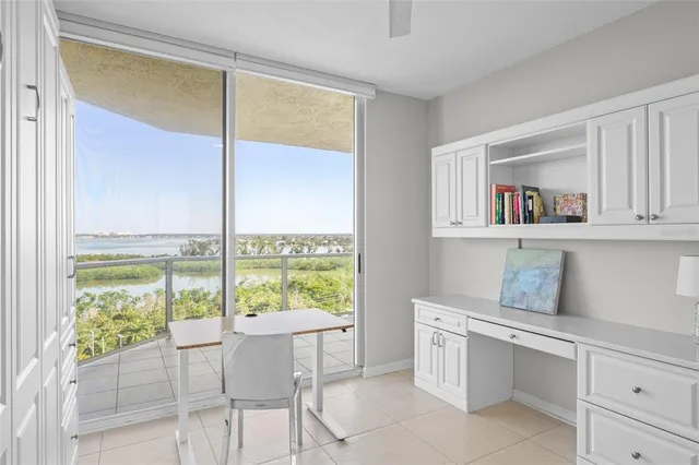 $1,500,000 | 1800 Benjamin Franklin Drive, Unit A1003, Sarasota, FL 34236