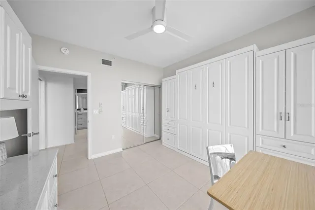 $1,500,000 | 1800 Benjamin Franklin Drive, Unit A1003, Sarasota, FL 34236