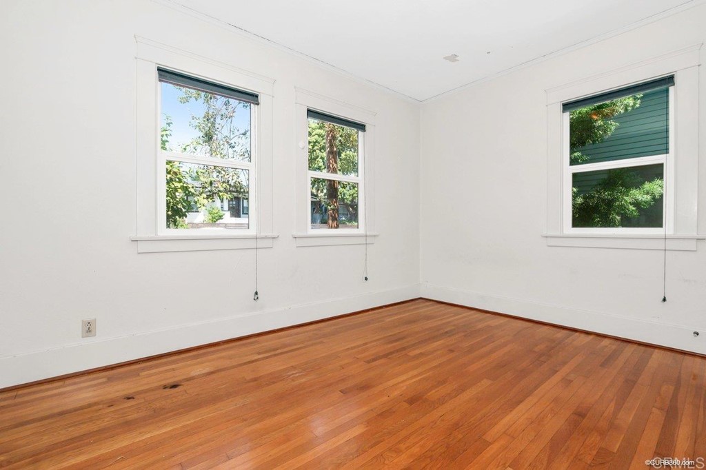 3023-3027 Olive Street San Diego, CA 92104 - Photo 36 of 41 Another view of bedroom 2