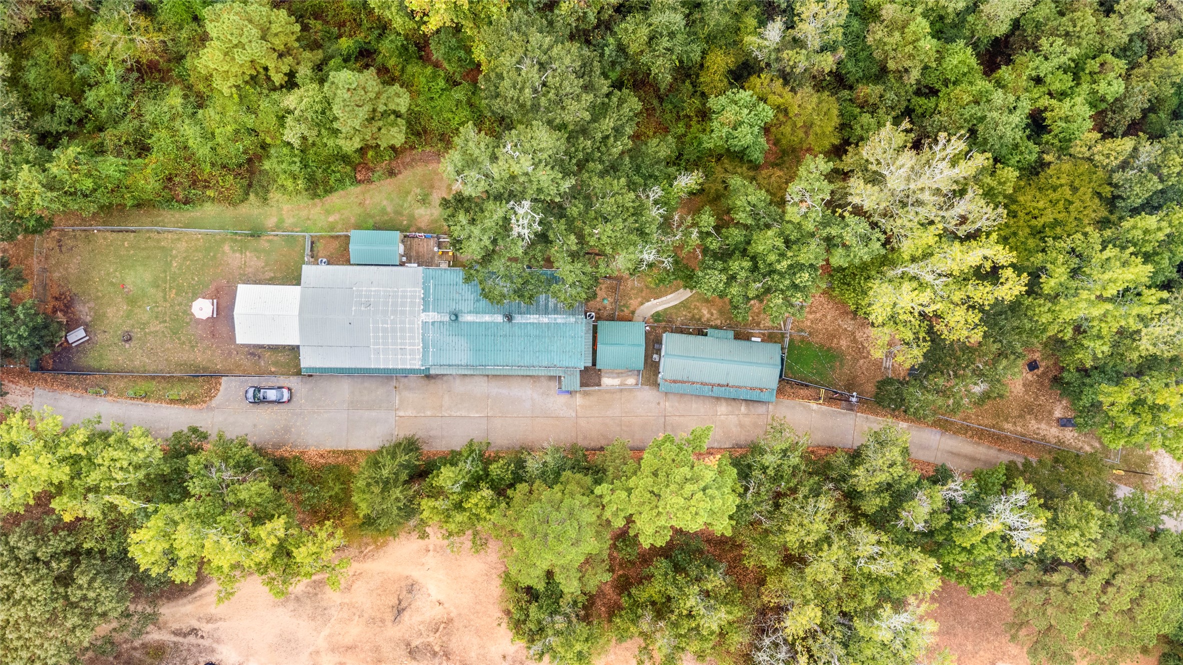 879 Interstate 45 Huntsville, TX 77340 - Photo 45 of 48 a garden view