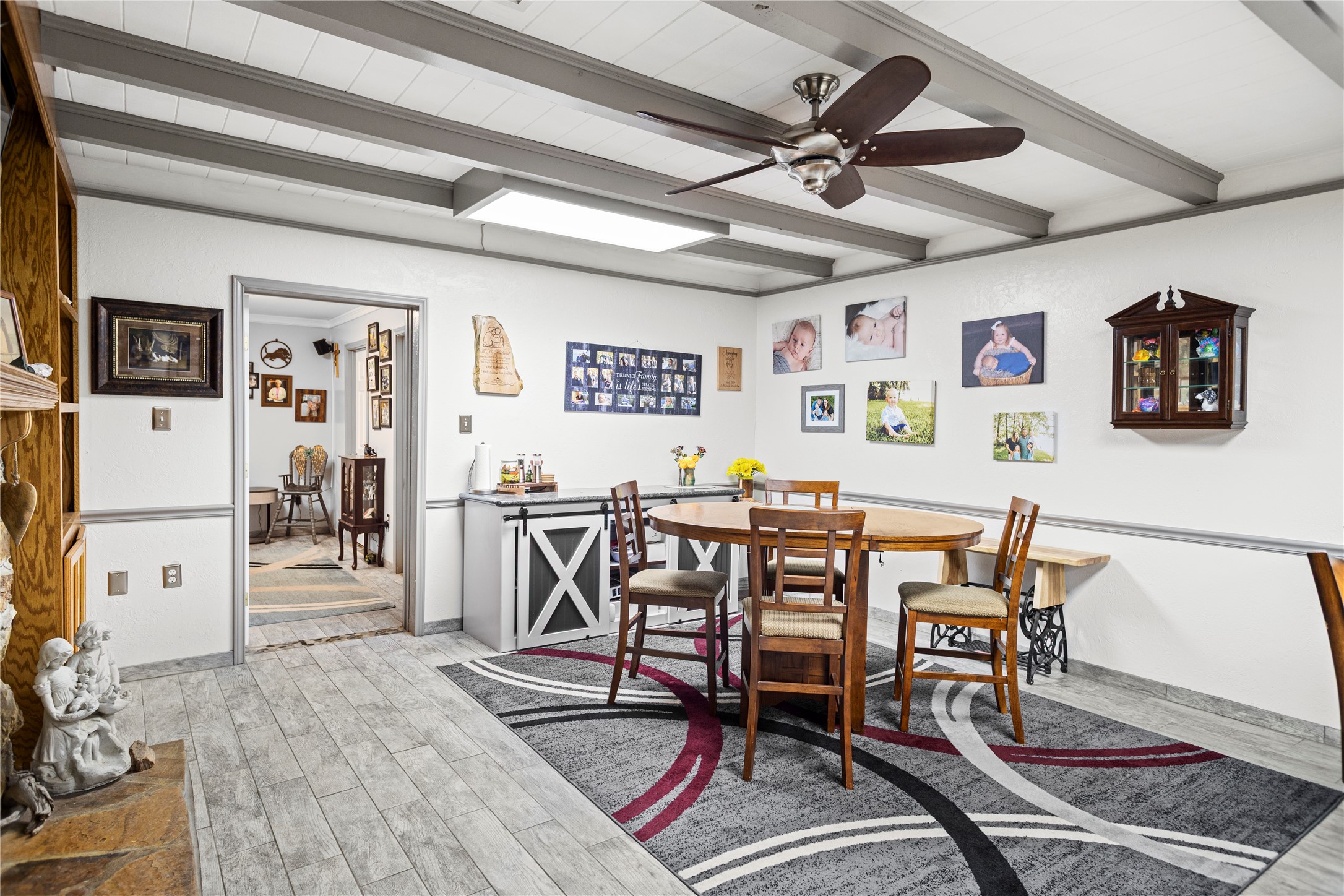 879 Interstate 45 Huntsville, TX 77340 - Photo 9 of 47 a view of a dining room with furniture