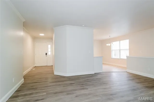 $2,075 | 14429 Jamestown Bay Drive, Florissant, MO 63034