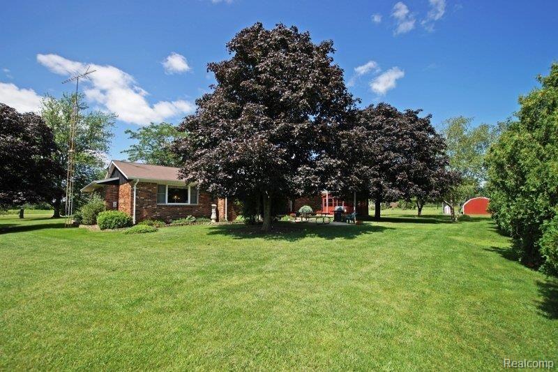 1037 Strasburg Road Monroe, MI 48161 - Photo 19 of 27 DSC09463.JPG