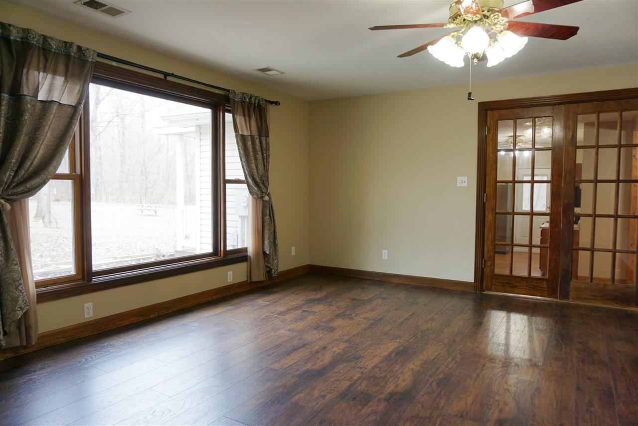 1033 West Eble Road Boonville, IN 47601 - Photo 5 of 34 Gallery Image 5