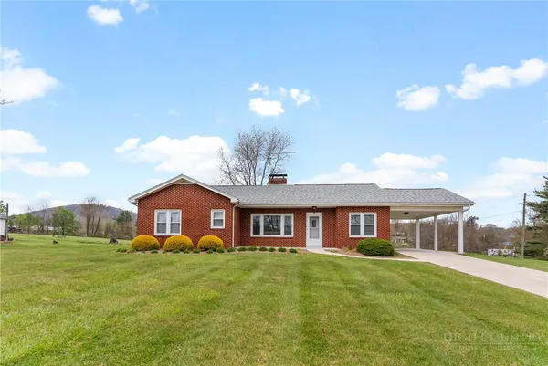 $275,000 | 59 Memorial Park Drive, Sparta, NC 28675