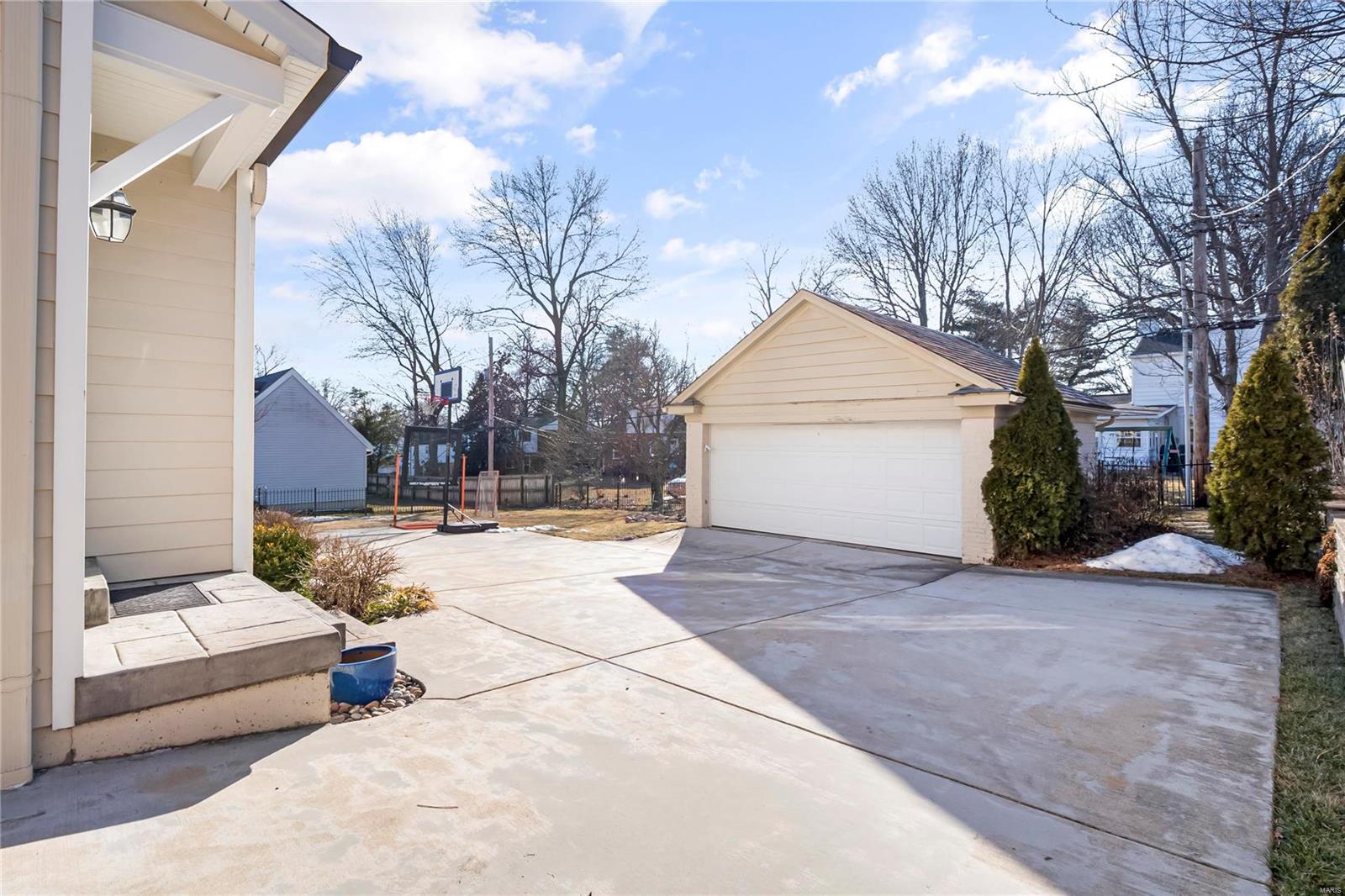 29 Enfield Road St. Louis, MO 63132 - Photo 29 of 30