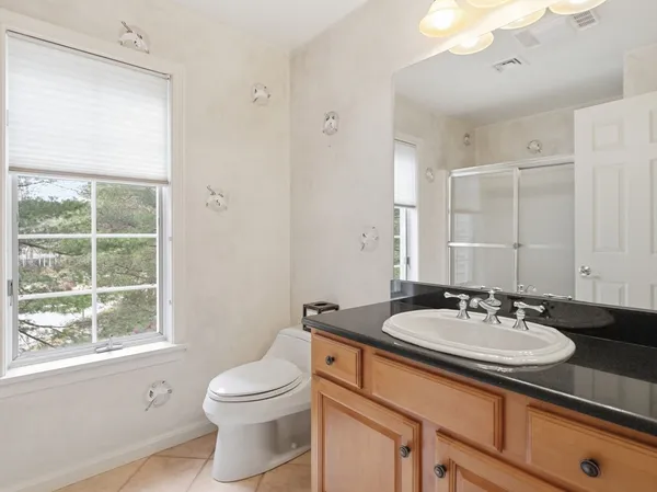$529,000 | 3901 Knightsbridge Close, Unit 3901, Worcester, MA 01609