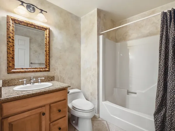 $529,000 | 3901 Knightsbridge Close, Unit 3901, Worcester, MA 01609