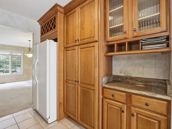 $529,000 | 3901 Knightsbridge Close, Unit 3901, Worcester, MA 01609