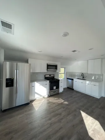 $2,400 | 73 MacArthur Avenue, Unit 2, Lodi, NJ 07644