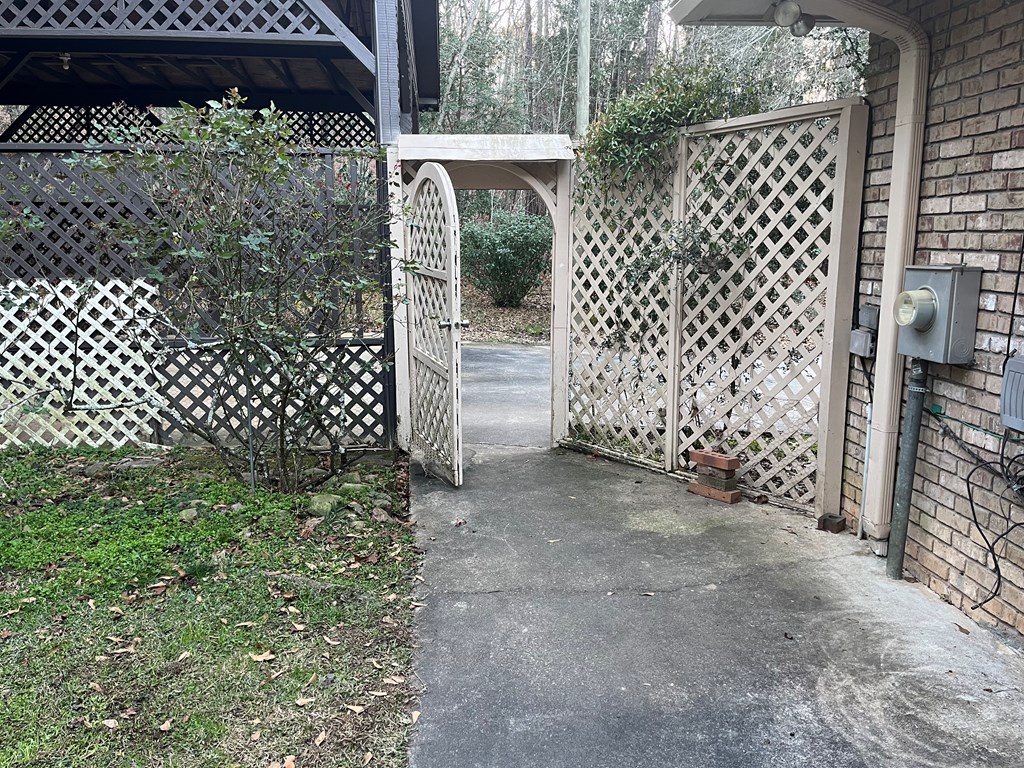 709 Jenni Lane Manchester, GA 31816 - Photo 5 of 35