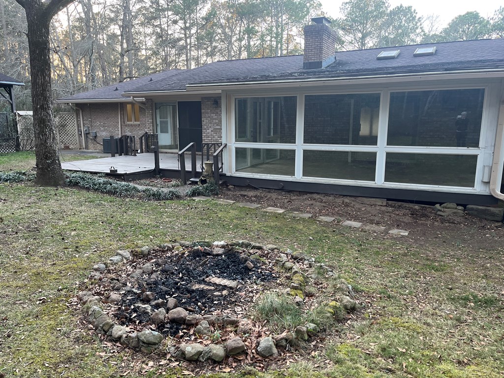 709 Jenni Lane Manchester, GA 31816 - Photo 6 of 35