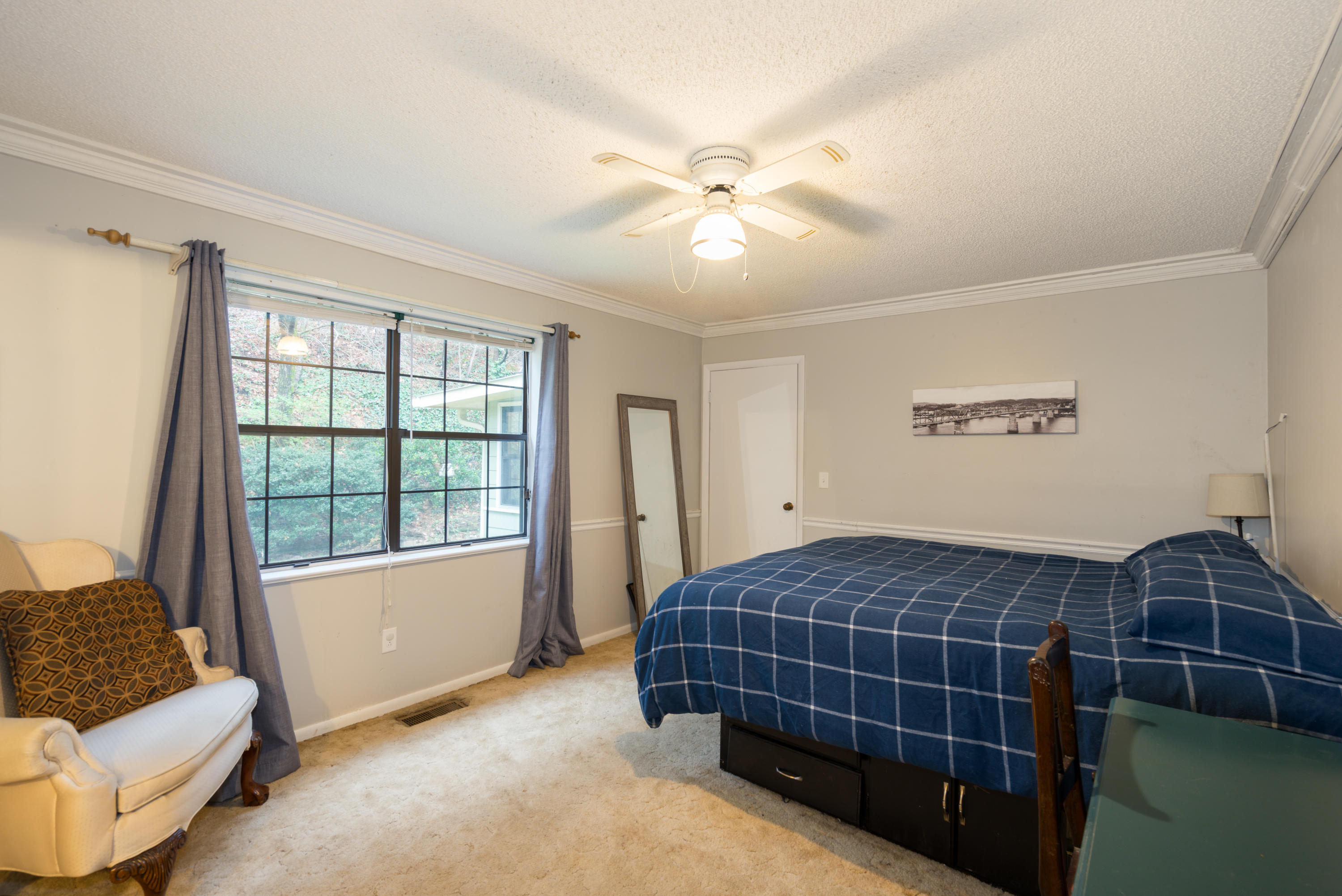 873 Donaldson Road Chattanooga, TN 37412 - Photo 8 of 22 Bedroom