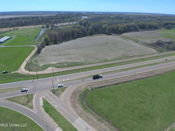 $495,000 | 49 South Street, Greenwood, MS 38930