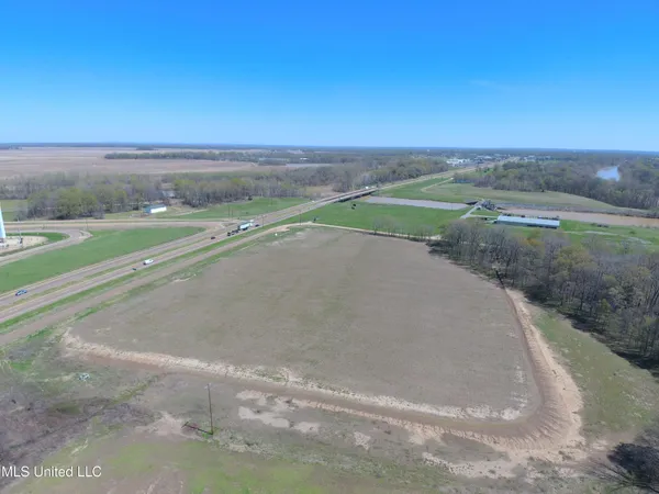 $495,000 | 49 South Street, Greenwood, MS 38930