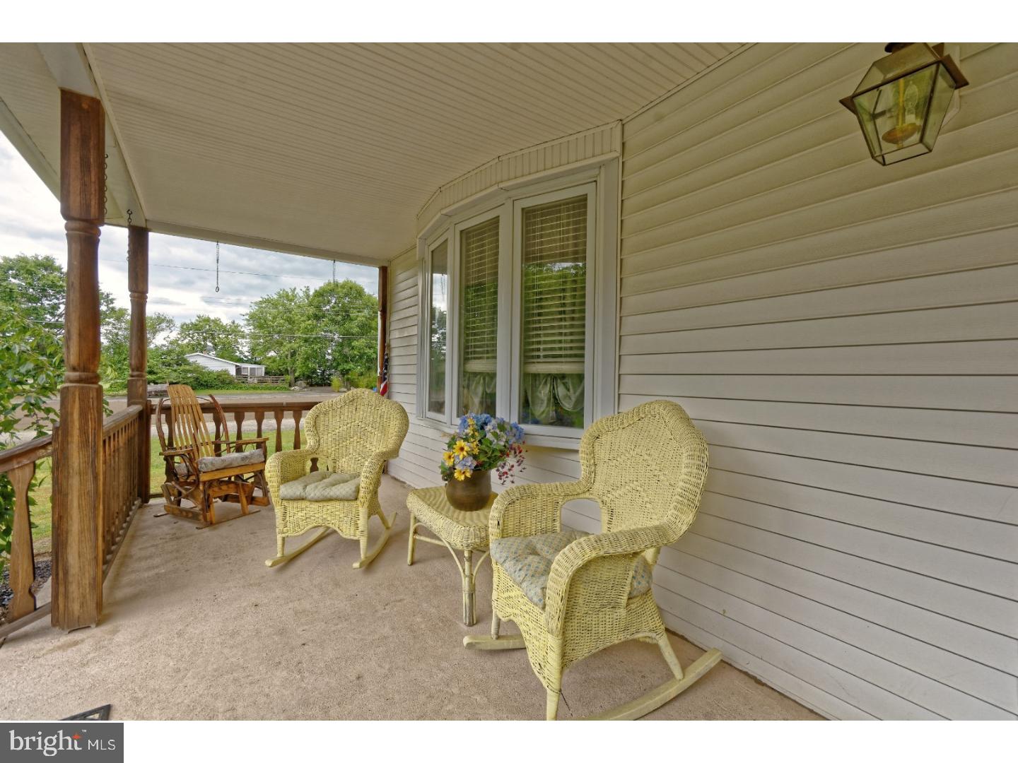 233 Basin Road Hammonton, NJ 08037 - Photo 3 of 23 Gallery Image 3