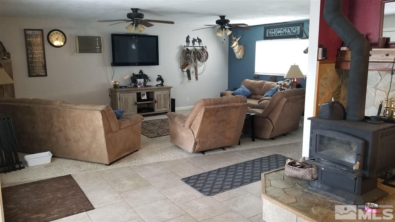 11507 Tupelo Street Reno, NV 89506 - Photo 4 of 17 Photo 4