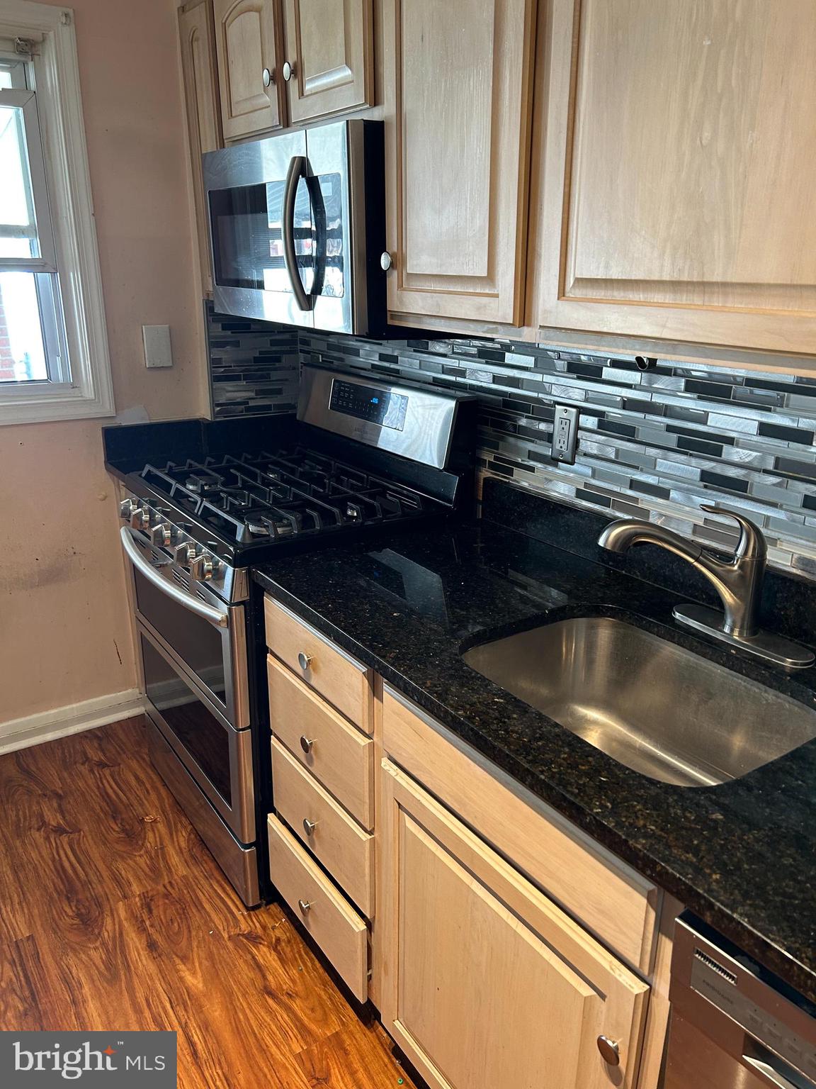 1960 Wareham Road Dundalk, MD 21222 - Photo 5 of 17 Kitchen