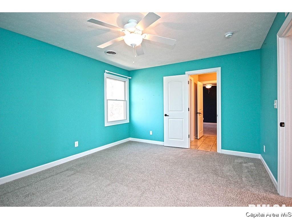 2701 Newcastle Court Springfield, IL 62711 - Photo 24 of 36 Gallery Image 24