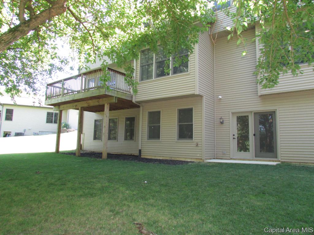 2701 Newcastle Court Springfield, IL 62711 - Photo 33 of 36 Gallery Image 33