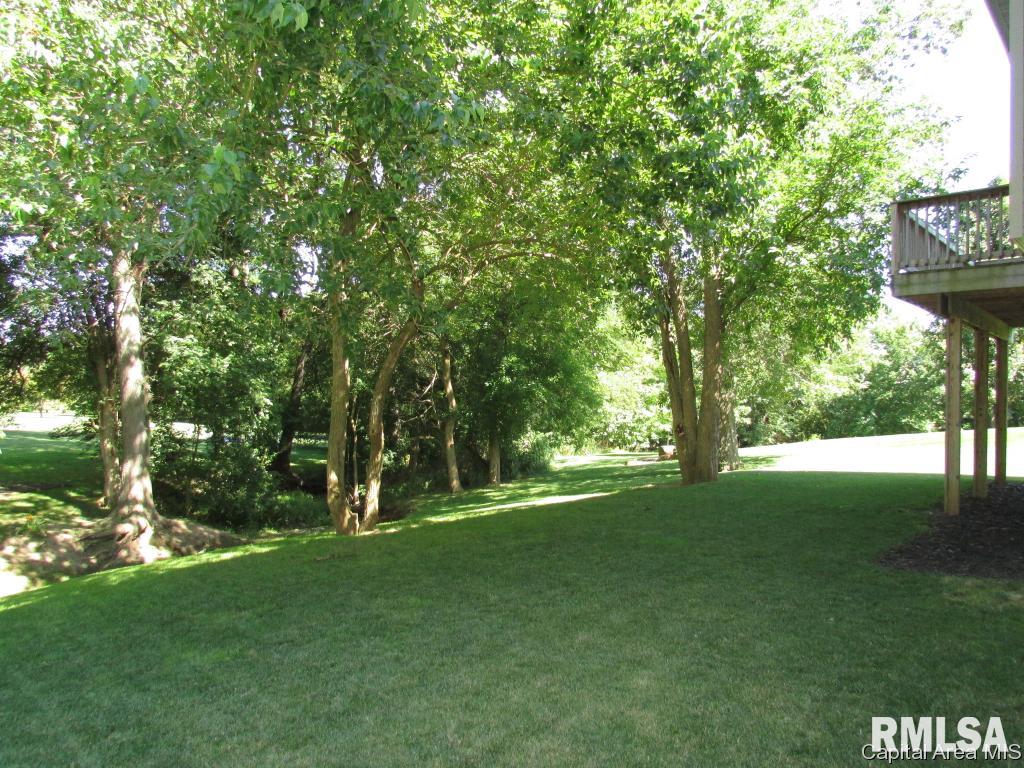 2701 Newcastle Court Springfield, IL 62711 - Photo 34 of 36 Gallery Image 34