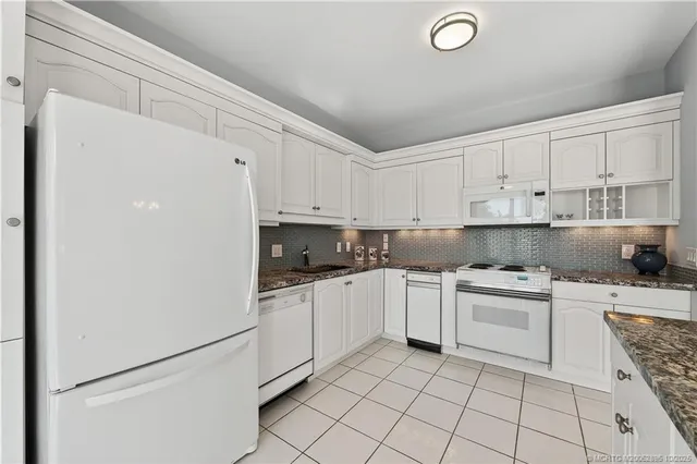 $398,500 | 12416 Harbour Ridge Boulevard, Unit 66, Palm City, FL 34990