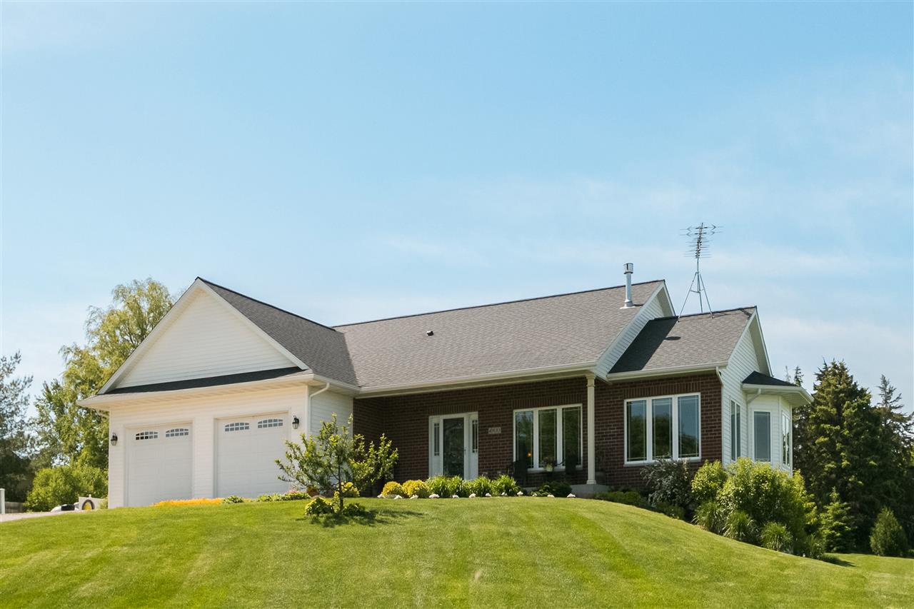 4935 Walnut Road Southwest Kalona, IA 52247 - Photo 1 of 25 Gallery Image 1