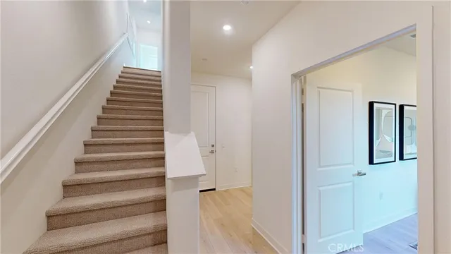 $949,990 | 1814 East 1st Street, Unit 350, Santa Ana, CA 92705