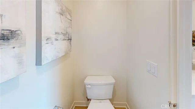 $949,990 | 1814 East 1st Street, Unit 350, Santa Ana, CA 92705