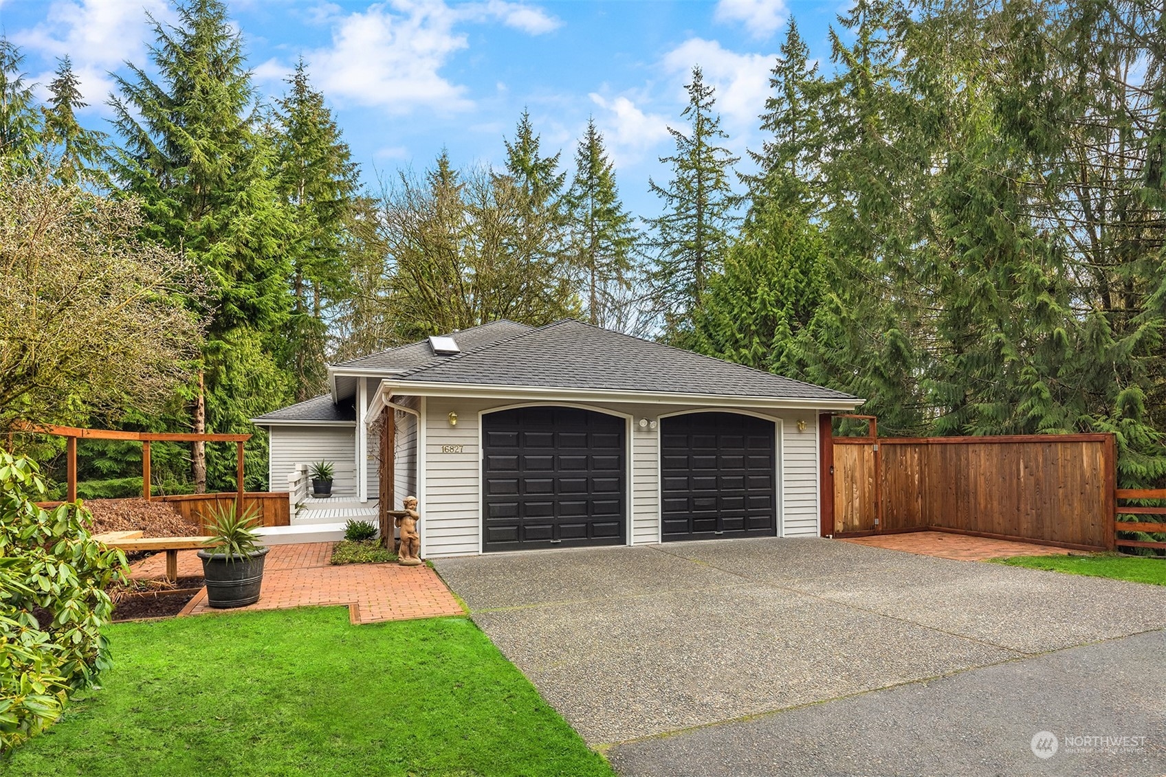16827 Northeast 160th Place, Woodinville, WA 98072 Compass