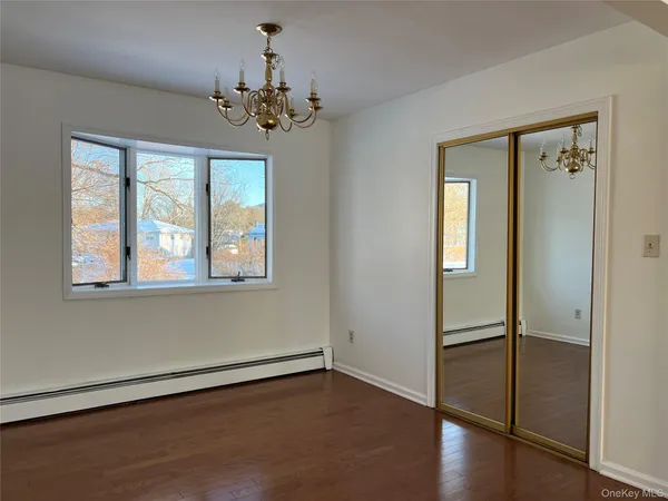 $2,300 | 34 Cross Street, New Windsor, NY 12553