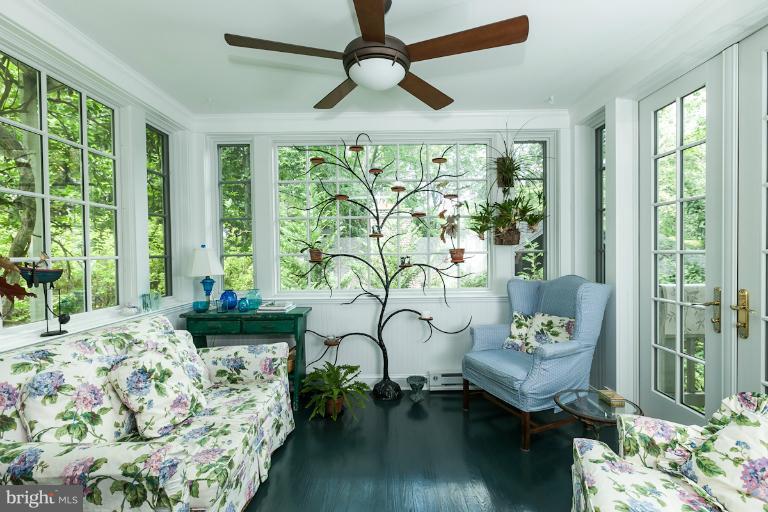 202 Longwood Road Baltimore, MD 21210 - Photo 11 of 22 Interior (General)