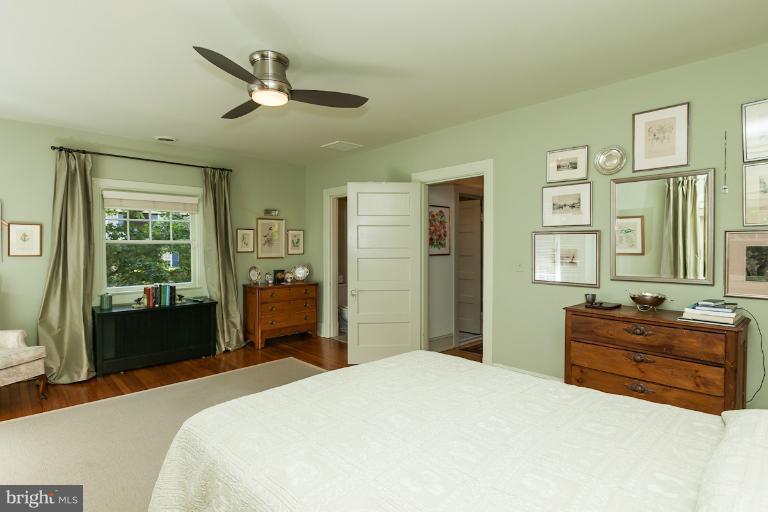 202 Longwood Road Baltimore, MD 21210 - Photo 20 of 22 Bedroom (Master)