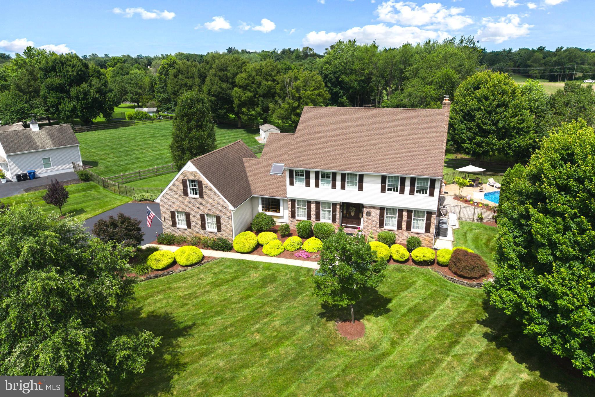 103 Fox Chase Court Southampton, NJ 08088 - Photo 2 of 98