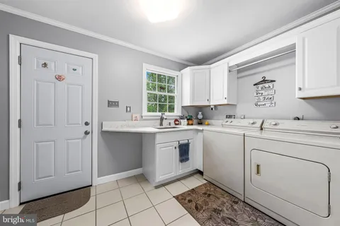 $960,000 | 103 Fox Chase Court, Southampton, NJ 08088