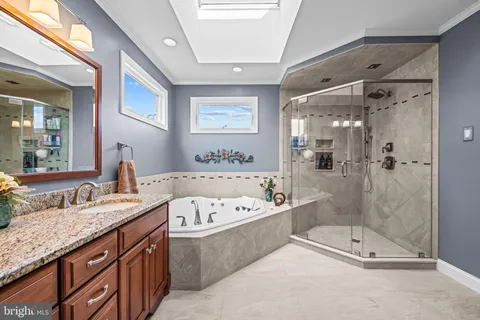 $960,000 | 103 Fox Chase Court, Southampton, NJ 08088