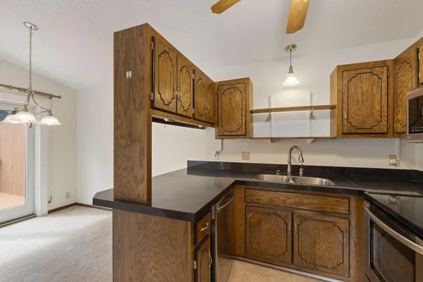 $259,900 | 6744 Foliage Court, Rosemount, MN 55068