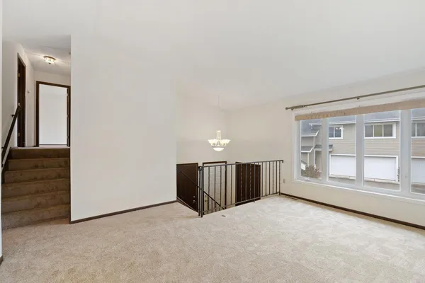 $259,900 | 6744 Foliage Court, Rosemount, MN 55068