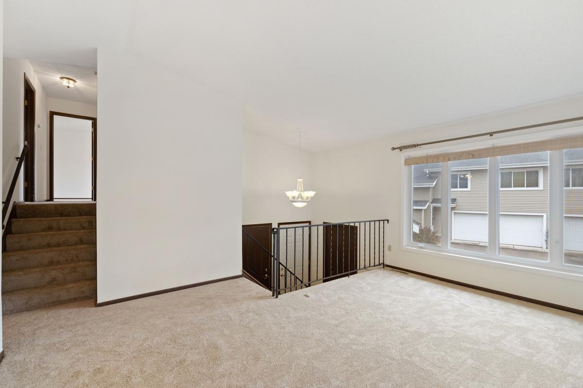 6744 Foliage Court Rosemount, MN 55068 - Photo 8 of 25