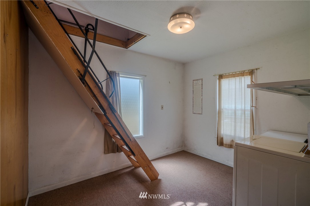9614 Fruitdale Road Sedro-Woolley, WA 98284 - Photo 10 of 16 Gallery Image 10