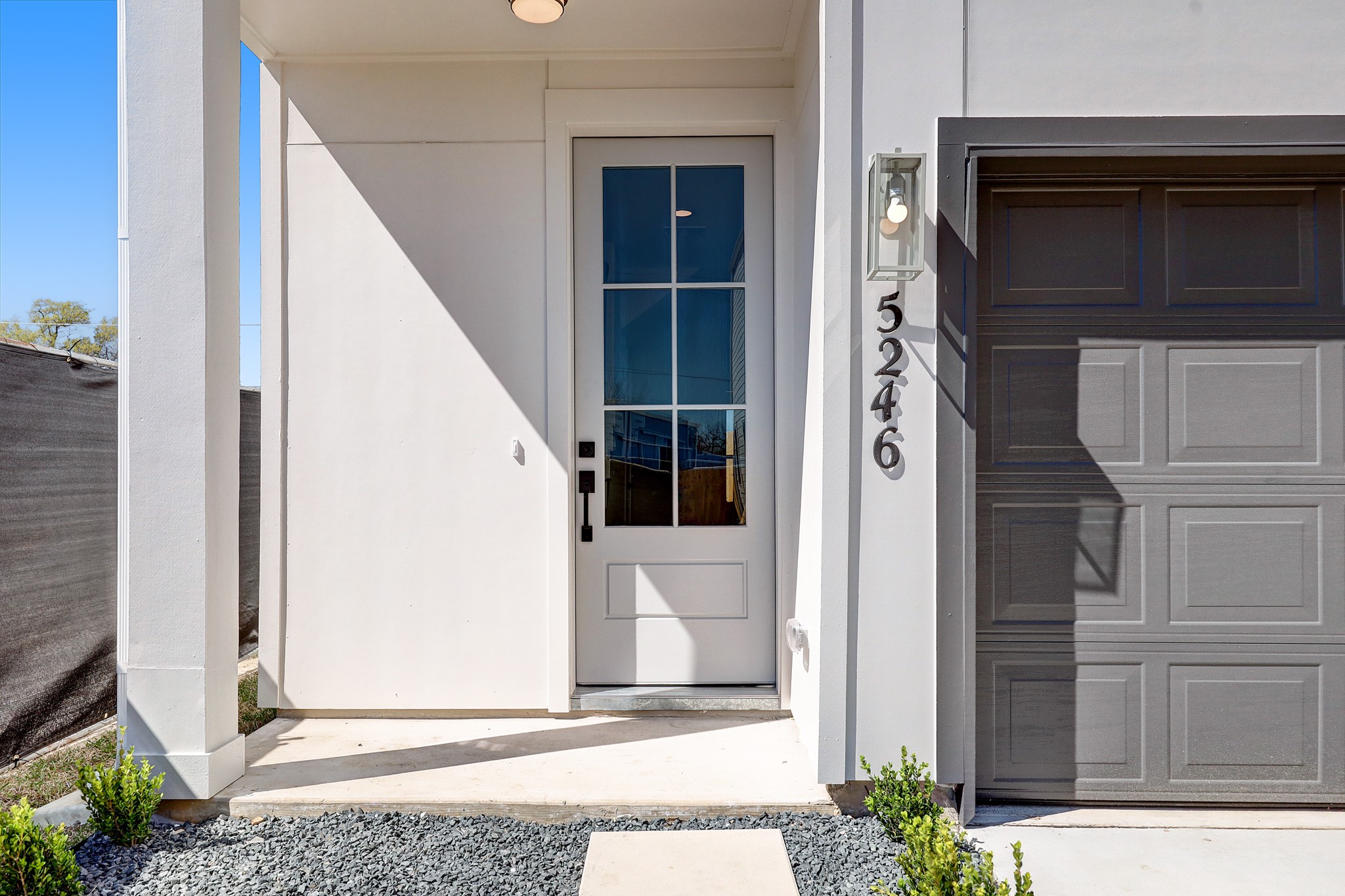 5242 Texas Street Houston, TX 77011 - Photo 3 of 27 a view of a entryway of the house
